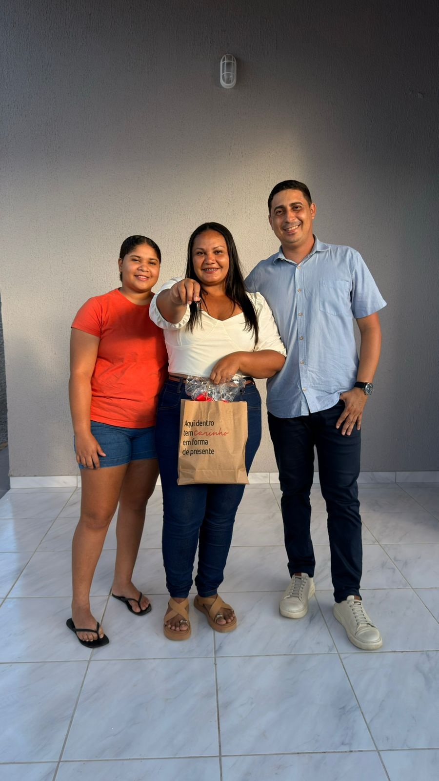 Família no novo imóvel